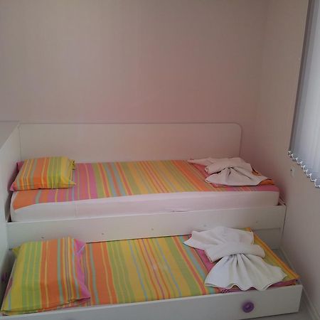 Apartment Zlatina Pomorie Camera foto