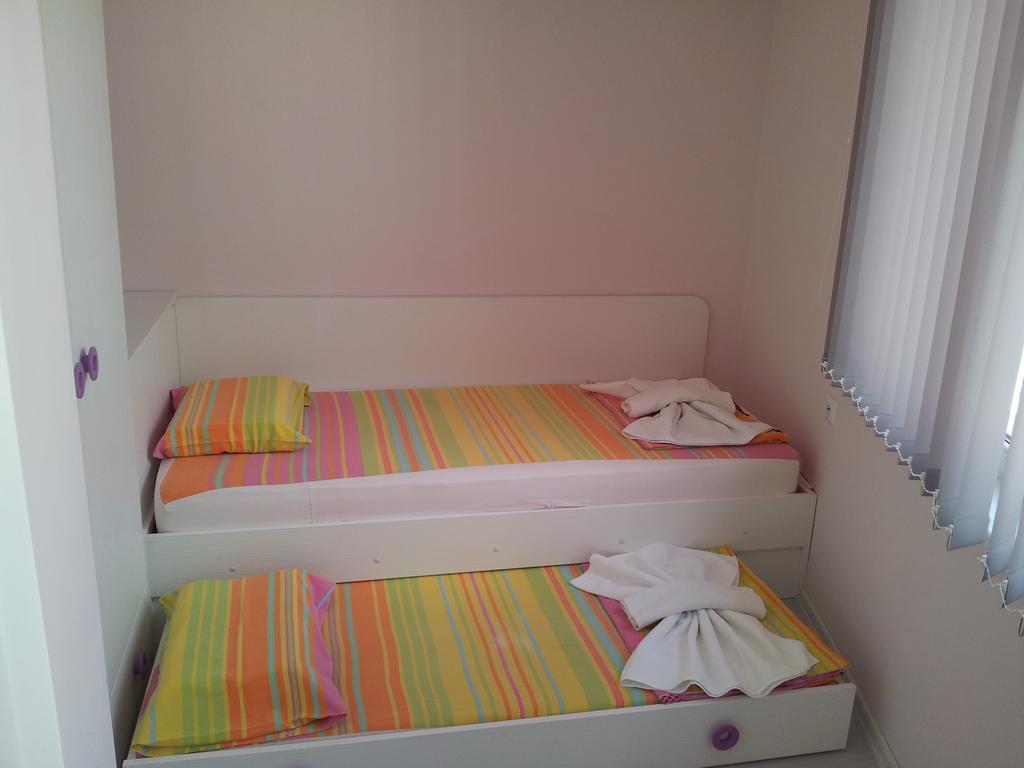 Apartment Zlatina Pomorie Camera foto